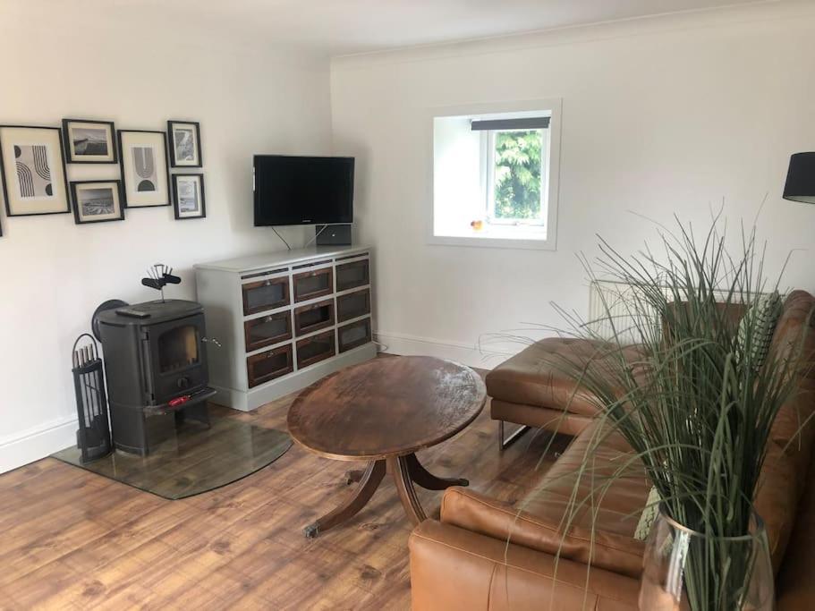Cottage In Heart Of Perthshire New Scone Extérieur photo